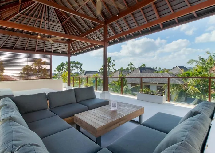 Super Spacious, 6 Bed, Chef, Daily B'fast, 12 Pax Seminyak (Bali)