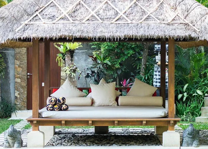 Villa Super Spacious, 6 Bed, Chef, Daily B'fast, 12 Pax Seminyak (Bali)