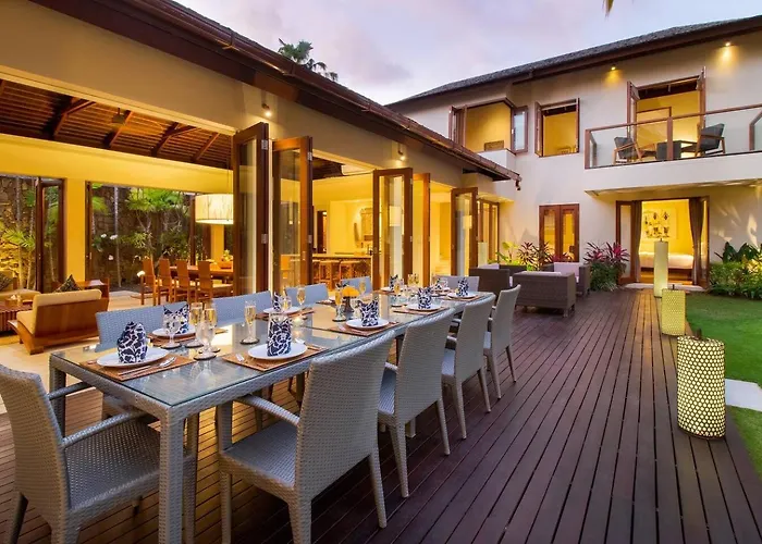 Super Spacious, 6 Bed, Chef, Daily B'fast, 12 Pax * Seminyak (Bali)