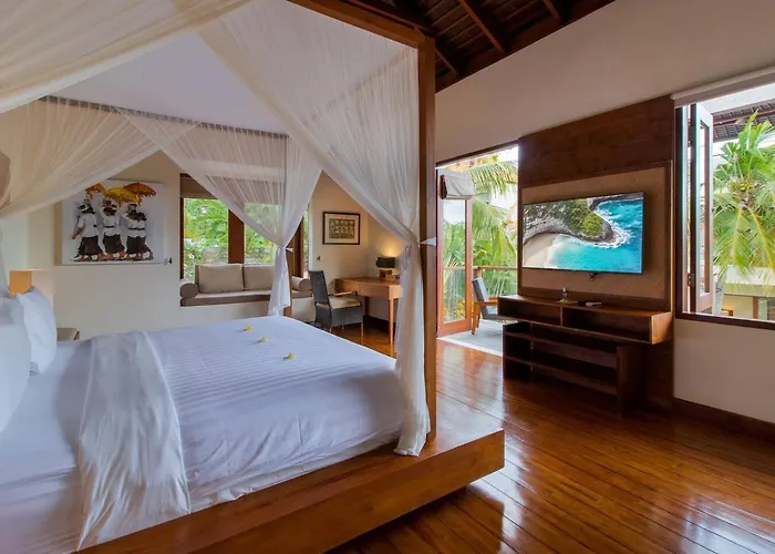 Super Spacious, 6 Bed, Chef, Daily B'fast, 12 Pax Villa