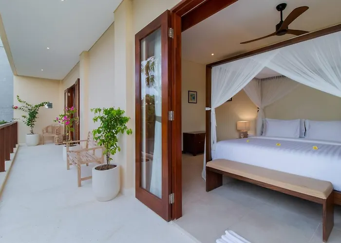 Villa Super Spacious, 6 Bed, Chef, Daily B'fast, 12 Pax