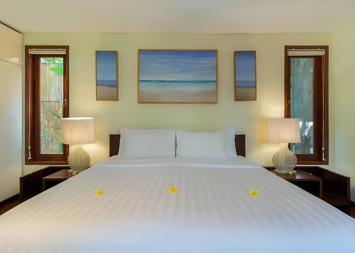 Super Spacious, 6 Bed, Chef, Daily B'fast, 12 Pax Seminyak (Bali)