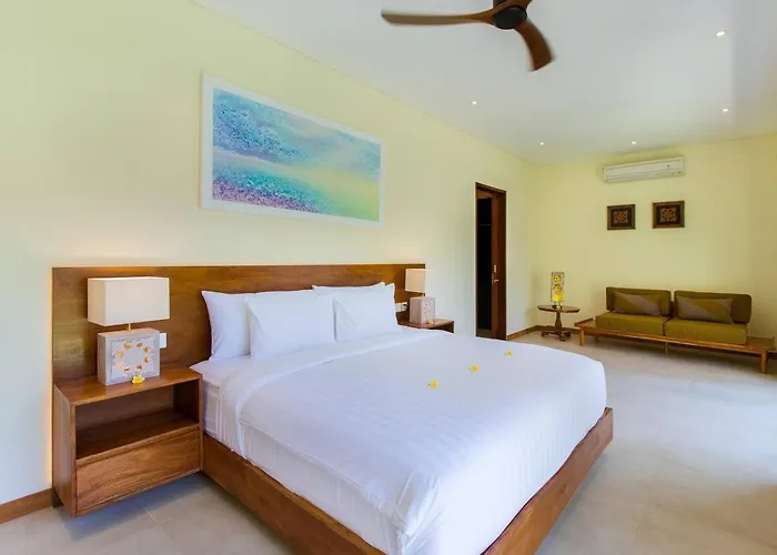 Villa Super Spacious, 6 Bed, Chef, Daily B'fast, 12 Pax