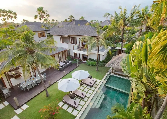 Super Spacious, 6 Bed, Chef, Daily B'fast, 12 Pax Villa