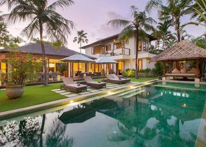 Super Spacious, 6 Bed, Chef, Daily B'fast, 12 Pax
